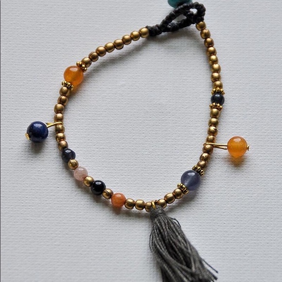 Single Stranded Beaded Bracelet - Gray - Picture 1 of 1